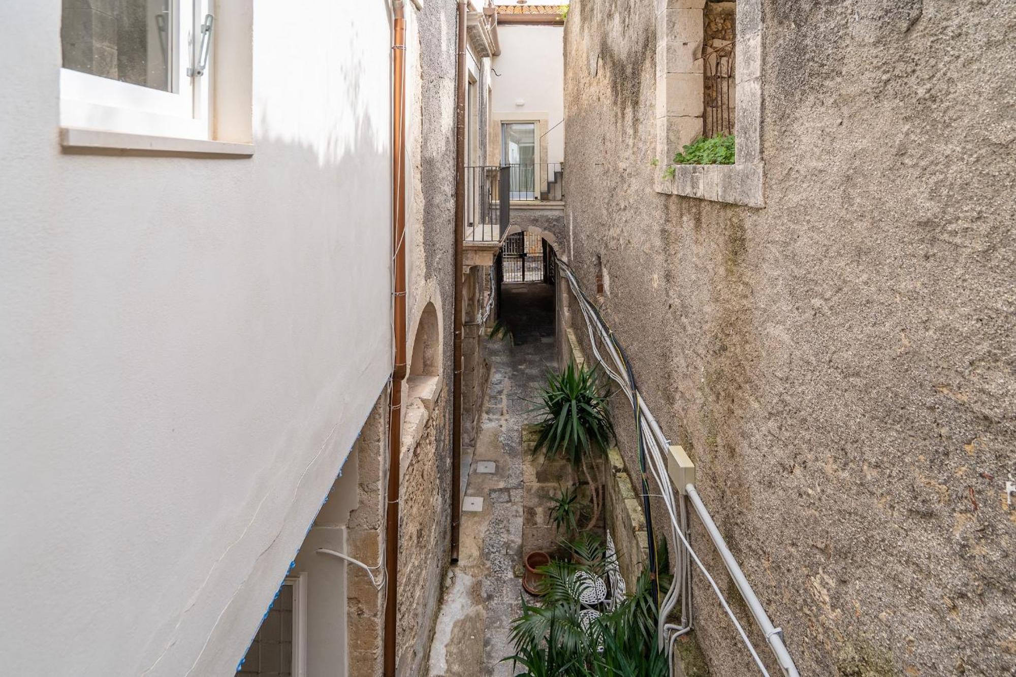 Ortigia Lifestyle 4 Seasons Villa Syracuse Exterior foto