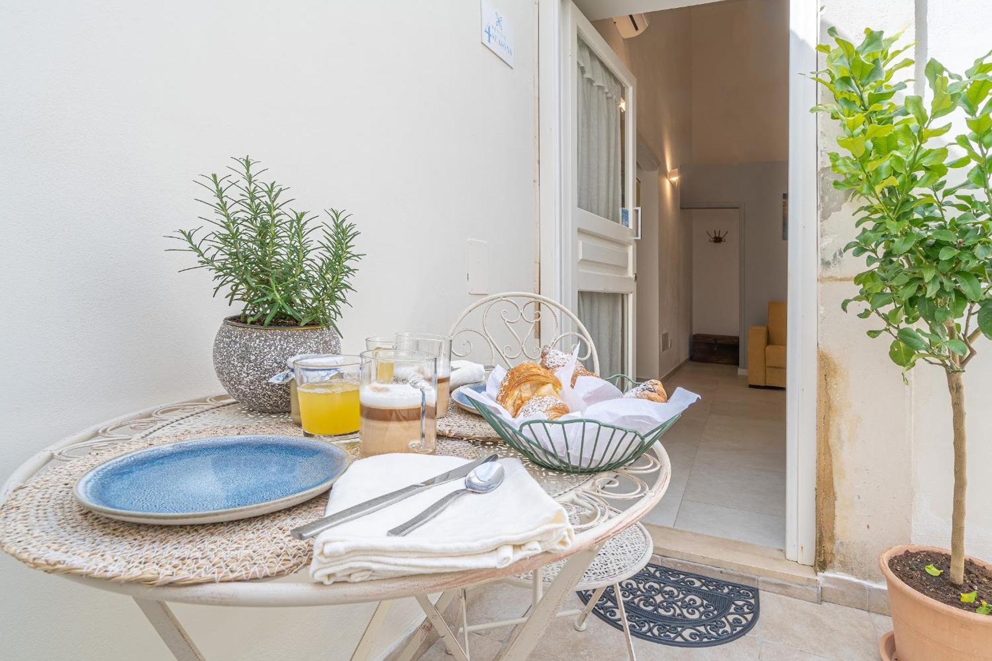 Ortigia Lifestyle 4 Seasons Villa Syracuse Exterior foto